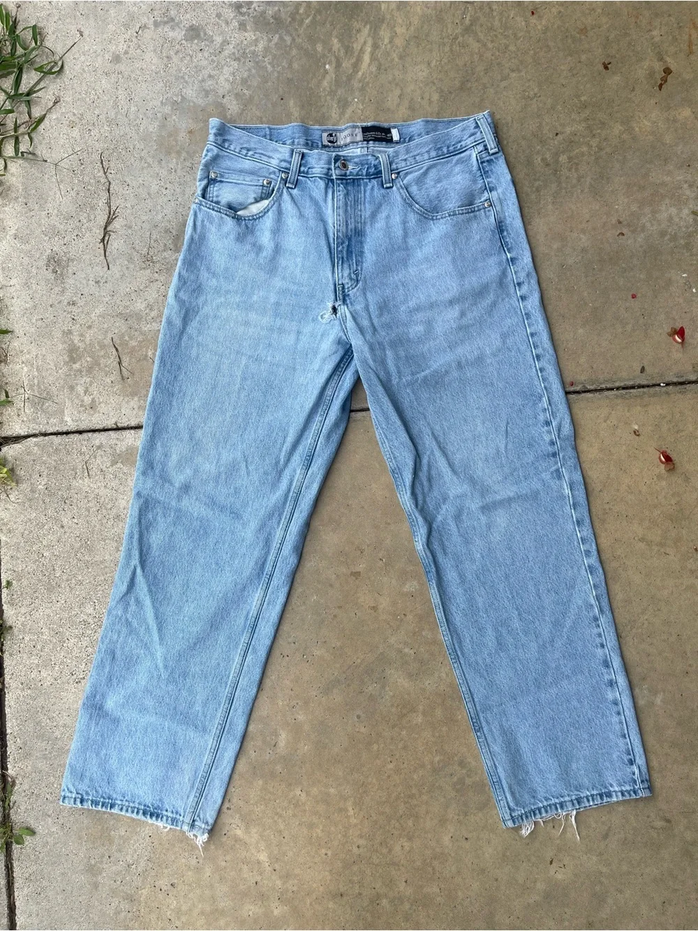 Levis relaxed straight